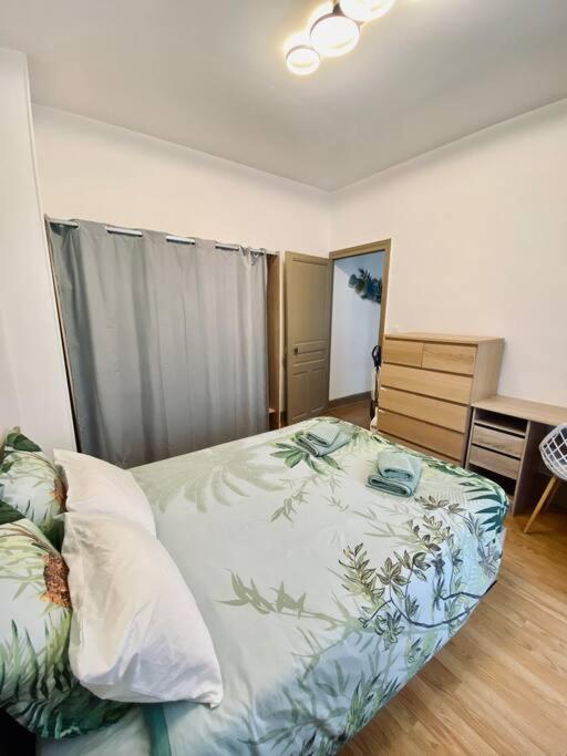 L'Opaline - Proche Gare Apartment Vichy Bagian luar foto