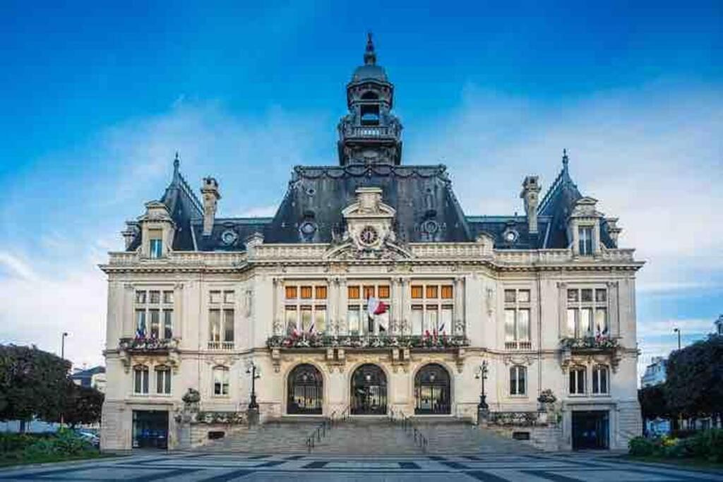 L'Opaline - Proche Gare Apartment Vichy Bagian luar foto